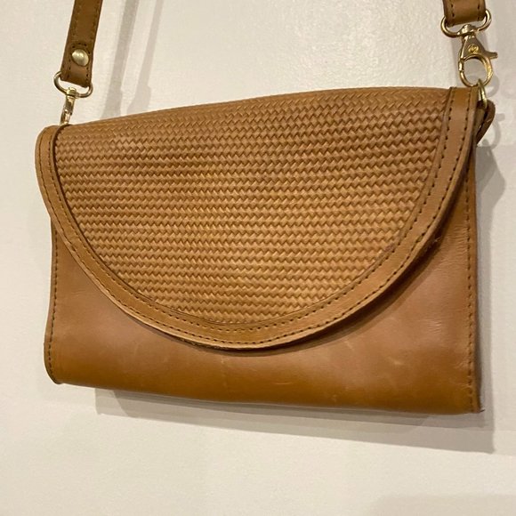 Nisolo Handbags - Nisolo Cleo Convertible Clutch Crossbody Purse Bag - Almond Woven